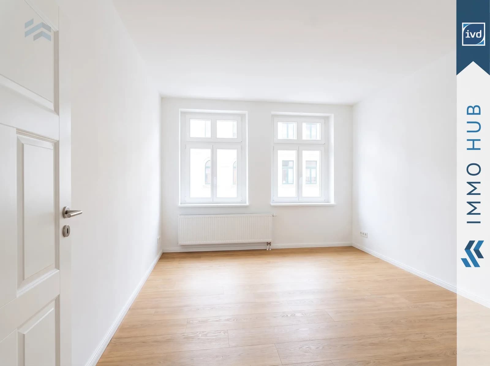 Homestaging in Leipzig: Wohnzimmer eines Verkaufsobjekts – Vorher