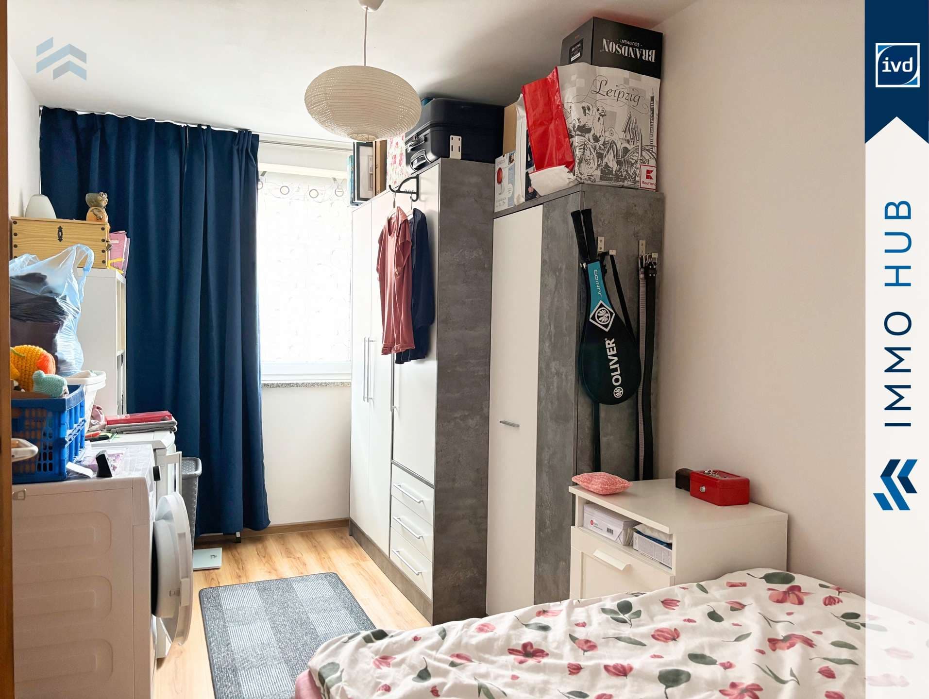 Schlafzimmer (2) (2)